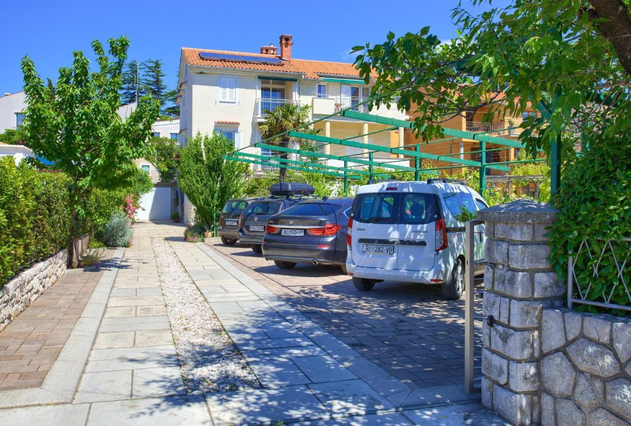 Apartments Adria Danka Крк Экстерьер фото