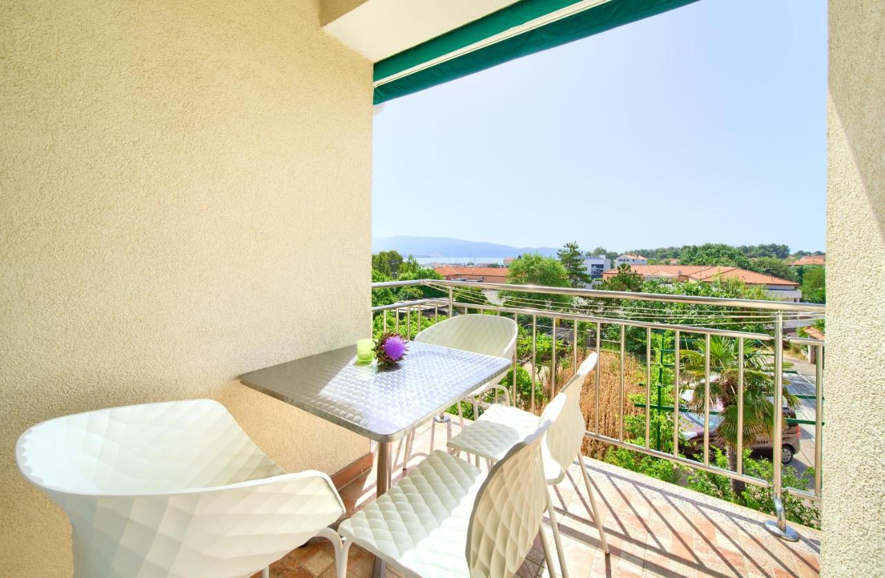 Apartments Adria Danka Крк Экстерьер фото