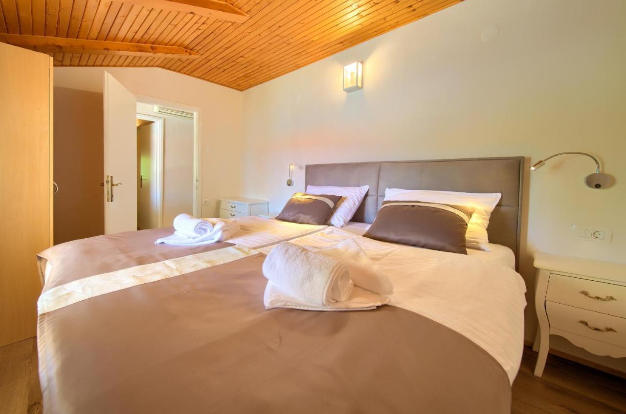 Apartments Adria Danka Крк Экстерьер фото