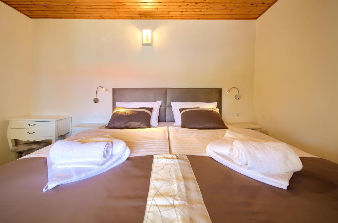 Apartments Adria Danka Крк Экстерьер фото